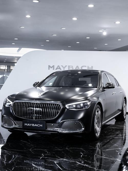 成都234岚图汽车的售后服务让用户无忧出行，迈巴赫未来的豪华车趋势